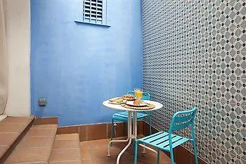 Nextdoor Gaudi Barcelona 아파트