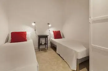 Nextdoor Gaudi Barcelona Appartement